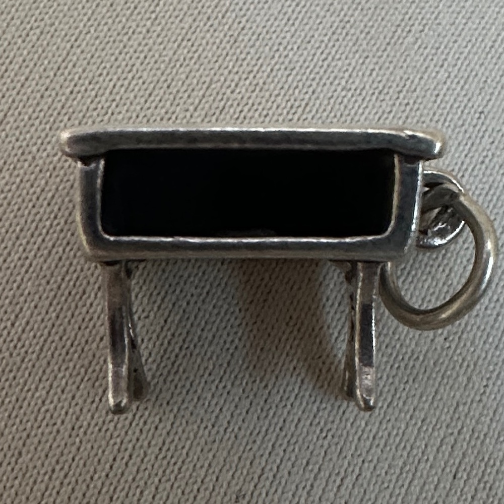 Sterling Silver Vintage Desk Charm - Picture 6 of 8